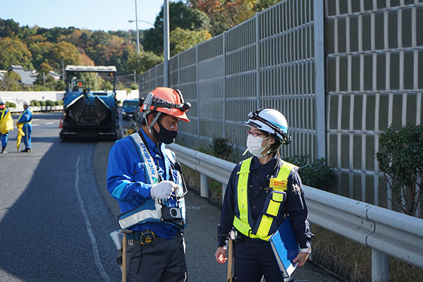 舗装改良工事の出来形検査